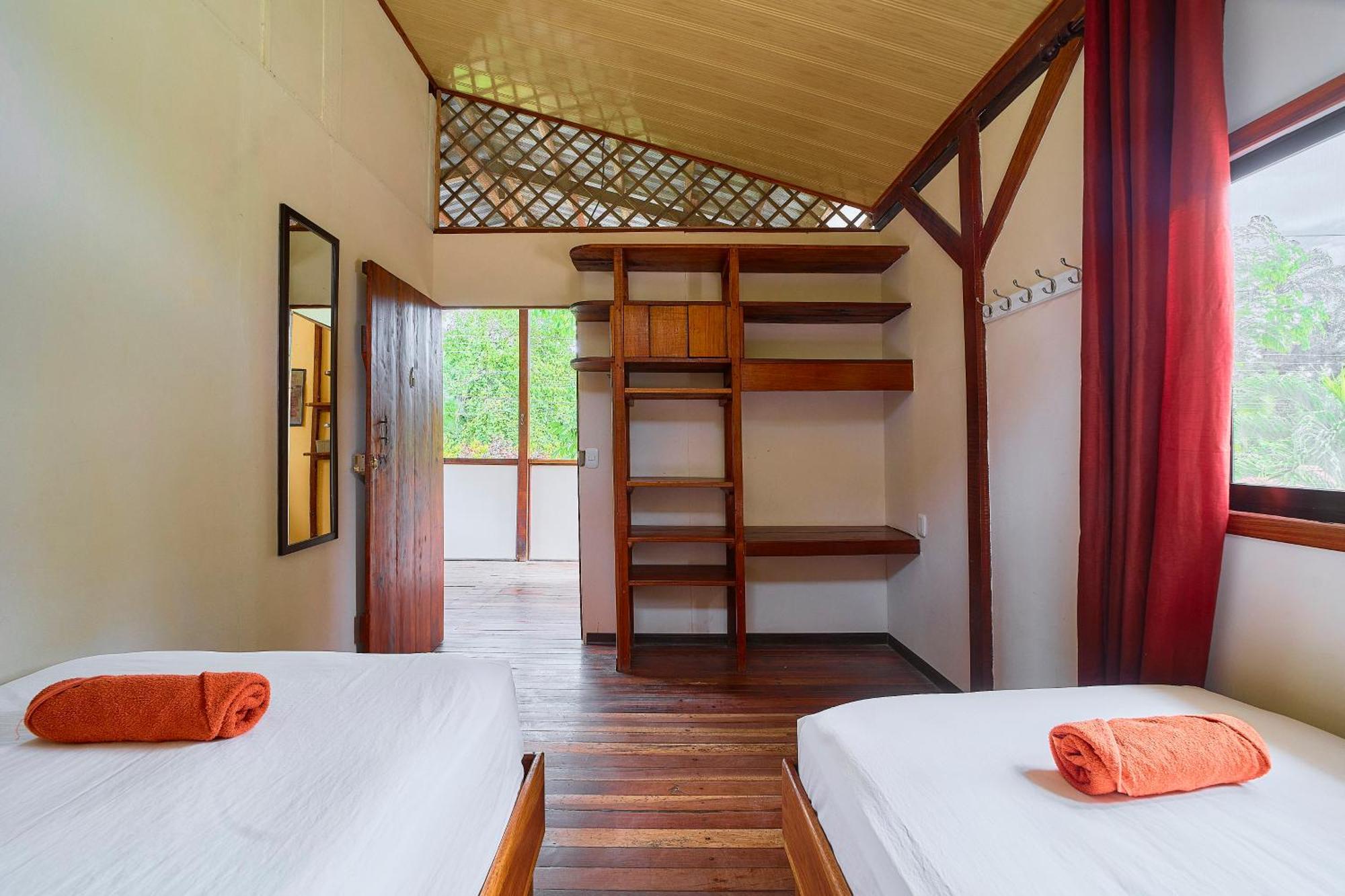 Cabinas Montesol Puerto Viejo de Talamanca Exteriér fotografie