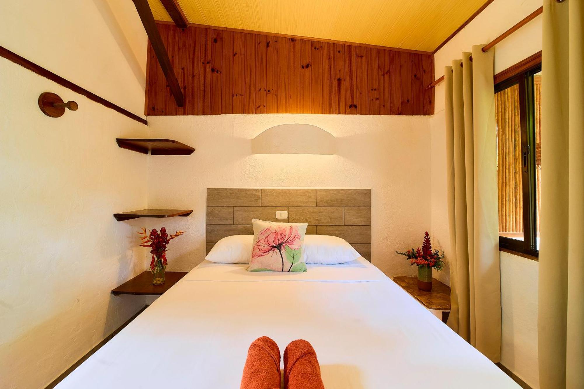 Cabinas Montesol Puerto Viejo de Talamanca Exteriér fotografie