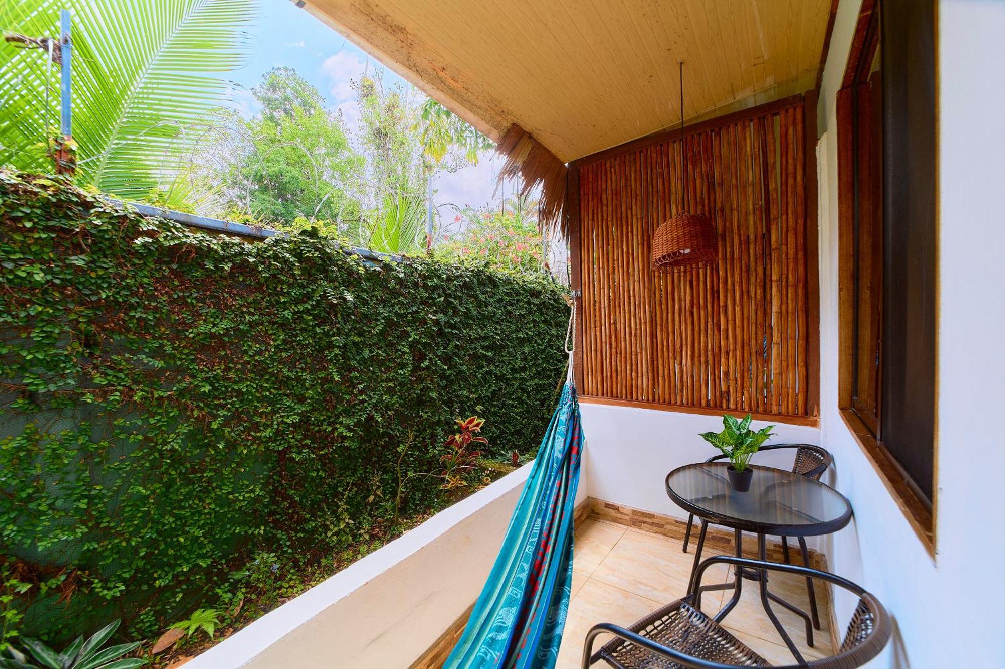 Cabinas Montesol Puerto Viejo de Talamanca Exteriér fotografie